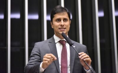 Presidente da Câmara convoca Duarte Jr. para discutir atualização da Lei dos Planos de Saúde