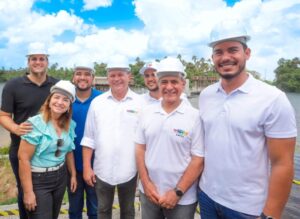 Vinicius Vale prestigia solenidade de entrega de vigas da Ponte sobre o Rio Preguiças
