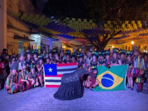 Grupo Chegança se apresenta no Salão do Turismo no Rio de Janeiro