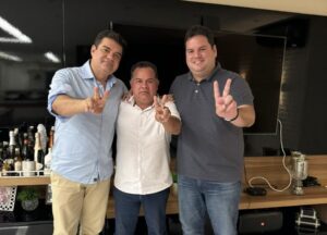 Vereador Zé Filho adere ao grupo político de João Batista Segundo em Pinheiro