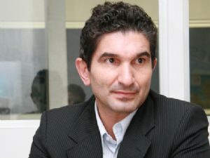 Alessandro Martins está proibido de frequentar bares, boates, prostíbulos, acessar redes sociais e outras medidas que
