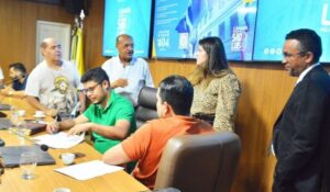 Álvaro Pires critica insistência de Braide em contratos emergenciais…