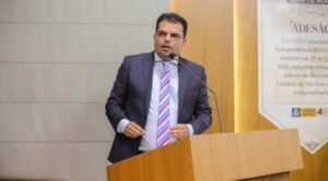 Álvaro Pires apresenta Moção de Apoio ao desembargador Bayma Araújo…