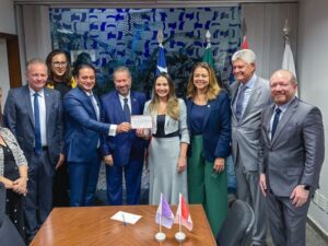Pacheco troca relatoria do projeto de eólicas offshore colocando Weverton e acena ao governo Lula