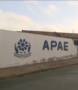 Justiça determina desocupação de imóvel da APAE de praça do Maiobão