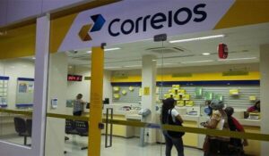 PF prende homem por ameaçar gerente dos Correios após tentar retirar encomenda com R$ 6.500 em cédulas falsas
