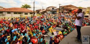 Beto Castro faz passeata gigante no Bairro de Fátima…