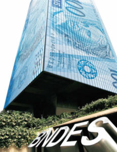 EXCLUSIVO! Governo tem reunião com BNDES por empréstimo