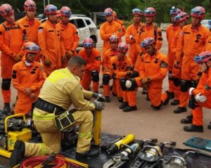 Bombeiros maranhenses treinam salvamento veicular com Bombeiros do Paraná…