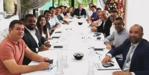 Duarte se fortalece e base governista deve enxugar número de candidatos
