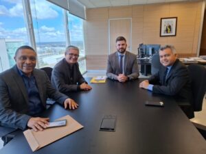 Raposa: Eudes Barros alinha parcerias em Brasília para melhoria de vias públicas