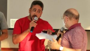Funcionário da MOB tenta agredir prefeito de Ribamar