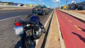 Motociclista é detido pela PRF após ser flagrado “dando grau” na BR-010, em Imperatriz