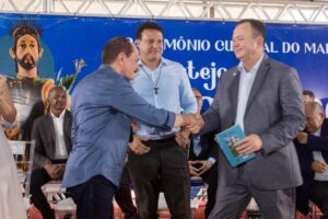 Como um verdadeiro estadista, Dr Julinho reconhece trabalho de Brandão, Camarão e Luís Fernando