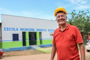 “Aumento no Ideb de Viana é resultado do maior investimento na história da nossa educação”, diz Carrinho