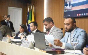 Falta de energia adia sessão da Câmara que analisaria vetos de Braide