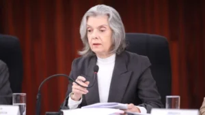 TSE proíbe candidatos de impulsionar link com nome de adversário
