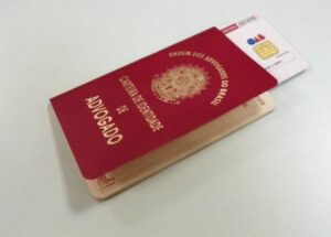 ADVOGADOS, CONTADORES, ENGENHEIROS: Veja as 18 categorias que pagarão menos imposto com a reforma