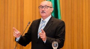 César Pires critica contratações feitas pela Emserh