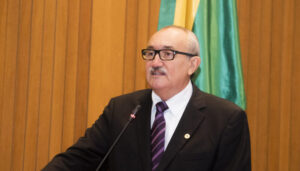 César Pires defende a destinação de mais recursos à saúde ao votar a LDO 2020
