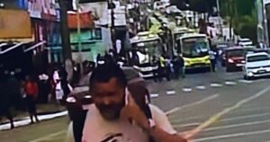 Motoristas de ônibus paralisam atividades em São Luís