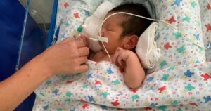 ”Por negligência de meia dúzia de ‘açougueiros’, estou correndo risco de perder meu filho”, dispara pai dentro do Materno Infantil