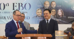 Rigo Teles prestigia o encerramento do último dia da 30ª Escola Bíblica de Obreiro da Igreja Assembleia de Deus