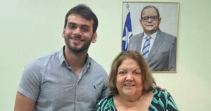 Ex-deputada Cleide Coutinho é oficializada como vice de Gentil Neto