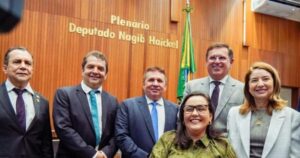 Alema faz história com eleição unânime de Andreia Rezende como 1ª vice-presidente