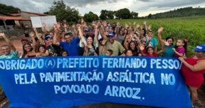 Inédito em Tuntum: População vai a rua agradecer ao prefeito Fernando Pessoa pelo asfalto da estrada do Arroz