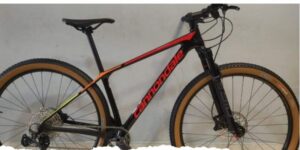 Policiais do BPTur recuperam bicicleta roubada, avaliada em 20 mil reais, em ação ostensiva na Av. Litorânea