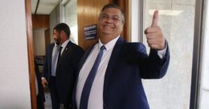 Flávio Dino assume processos envolvendo Juscelino Filho no STF