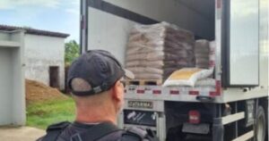 Três pessoas são presas por desviar mais R$ 2 milhões em mercadorias do grupo Mateus