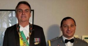 PF indicia Bolsonaro e Mauro Cid no caso das joias sauditas