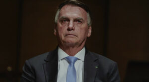 Vingança e perseguição implacáveis!!! PF indicia Jair Bolsonaro no inquérito das joias