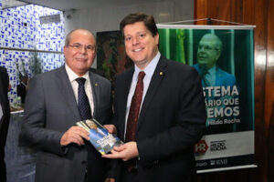 Trabalho de Hildo Rocha em favor da Reforma Tributária é lembrado em nota publicada nas redes sociais