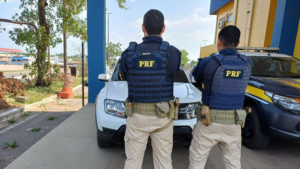 PRF recupera camioneta “clone” na BR-135 em São Luís