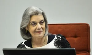 Cármen Lúcia diz que desinformação nas eleições é “cabresto digital”