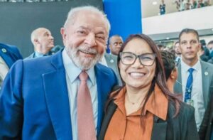 Lula diz que ato de Bolsonaro foi ‘grande’: ‘Não é possível negar um fato’