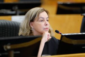 Ministra do TST chega ao Maranhão para realizar correição no TRT-MA