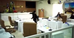 VÍDEO