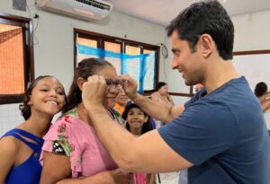 Ações do deputado Duarte Jr. garantem mais de 2.500 atendimentos oftalmológicos em São Luís