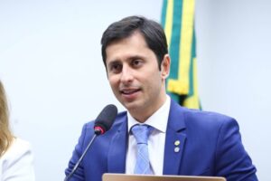 Relator do PL 7419, Duarte quer limitar reajustes de planos de saúde coletivos