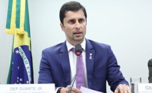 Ranking nacional elege Duarte como o melhor deputado federal do Maranhão