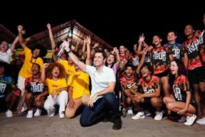 Duarte ouve demandas das periferias durante encontro com Coletivo Povoada