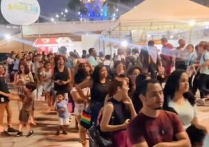 Duarte invade Feira do Livro e vence primeiro tète-a-tète com Braide…