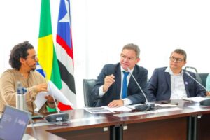 Frente parlamentar debate PL que cria política estadual de cannabis para fins terapêuticos e medicinais