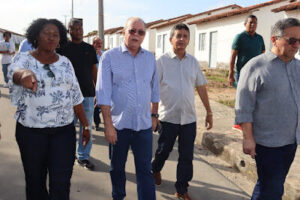 Hildo Rocha diz que as 400 casas do Residencial Magno Cruz, em São José de Ribamar, serão entregues em agosto de 2024