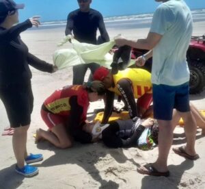 Acidente com quadriciclo na praia de Caburé deixa dois feridos em Atins