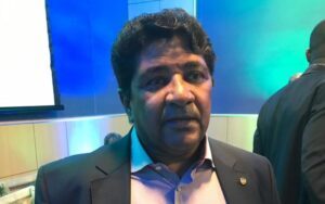 Futebol brasileiro vai parar, revela presidente da CBF
